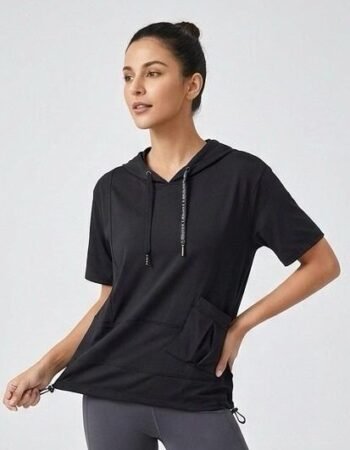 Alternative view of Remera Hoodie con Capucha