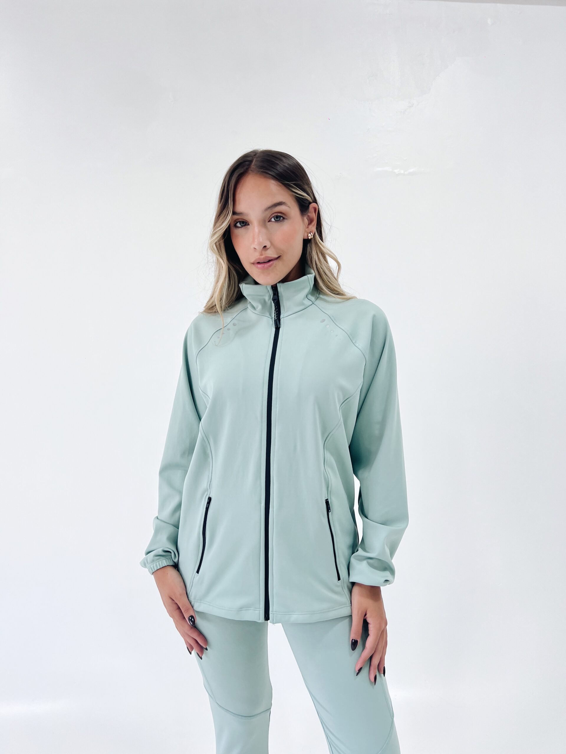 Campera Supplex Best - Imagen 4