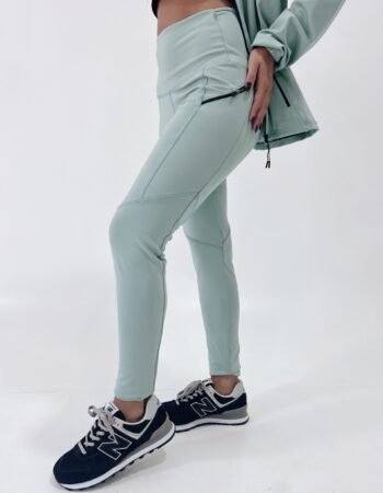 Calza Ariana