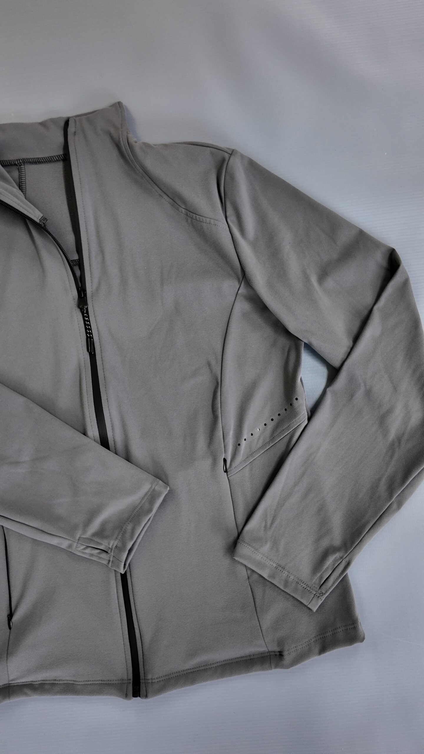 Campera Supplex Dots - Imagen 2